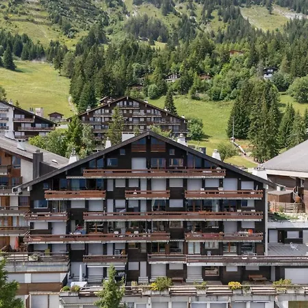 Sagittaire T06 Sur La Place Du Village A Avec Vue Sur Les Alpes * Anzère