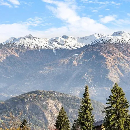 Sagittaire T06 Sur La Place Du Village A Avec Vue Sur Les Alpes Anzère