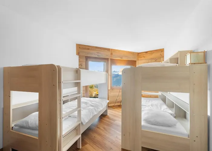 Sagittaire T06 Sur La Place Du Village A Avec Vue Sur Les Alpes * Anzère