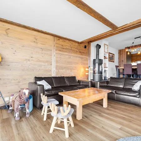 Apartment Sagittaire T06 Sur La Place Du Village A Avec Vue Sur Les Alpes *