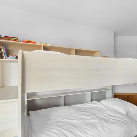 Sagittaire T06 Sur La Place Du Village A Avec Vue Sur Les Alpes Apartament